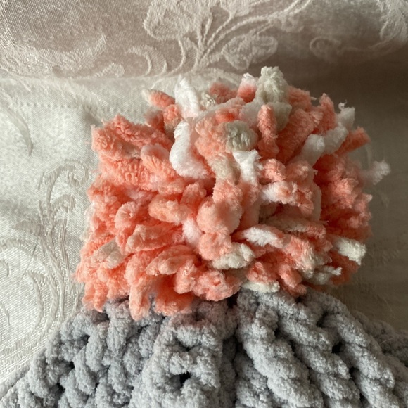 Hand Crafted Knitted Grey and Peach Pom Pom Hat - Picture 3 of 3